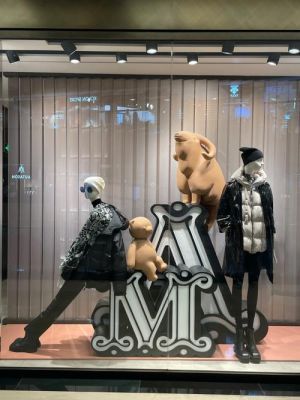 橱窗图片怎么保存？橱窗设计效果图