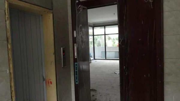 高层建筑入户门设计规范？入户门怎么设计