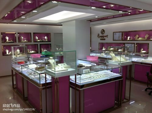 深圳哪里有卖情侣饰品？情侣首饰店铺装修设计