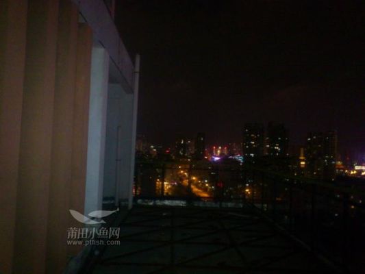 楼顶拍照片怎么拍出高级感？天台的设计效果图
