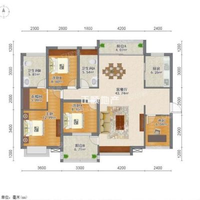 120平米毛坯房居住面积有多少？120平方房屋平面设计图
