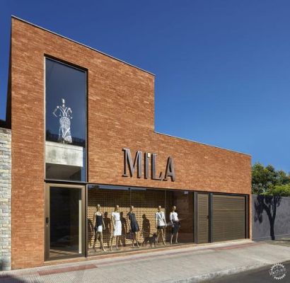 服装店墙面涂刷什么颜色好看？服装店外墙设计欧式图