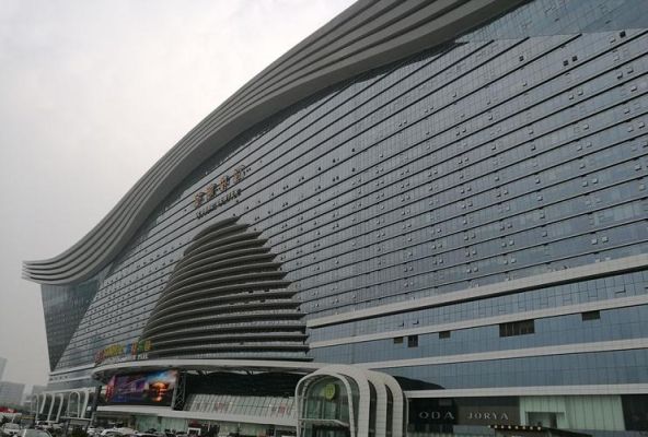 成都环球中心是哪家公司修建的？环球中心设计公司