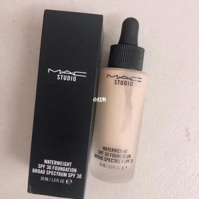 mac粉底液无暇和水漾区别？水漾设计