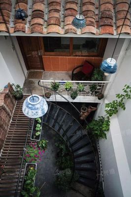 一楼半地下复式带小院好不好？复式楼院子设计效果图