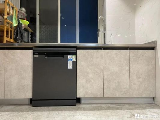 洗碗机如何安装在柜子内？柜内部合理设计图
