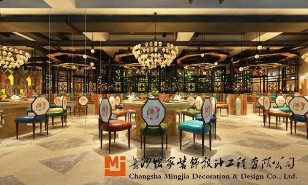 长沙最好平面设计专业的职高？（长沙餐饮店设计）