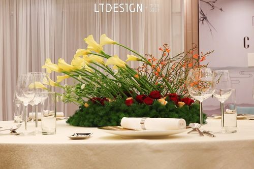 桌花怎么固定？（桌花设计效果图）
