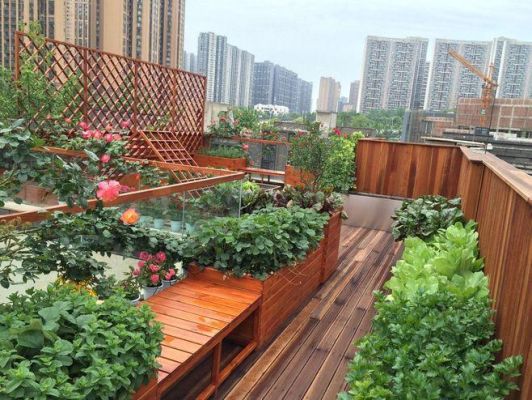 房顶花棚建造方法？（小别墅楼顶花园设计）