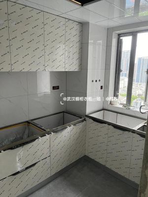 衣柜橱柜设计常用的软件有哪些？（瓷砖橱柜设计软件下载）