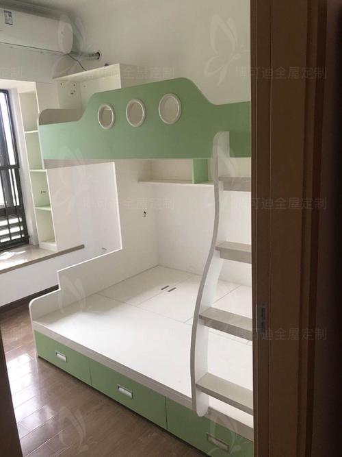 榻榻米上下铺床安装步骤？（床式榻榻米床头怎么设计好）
