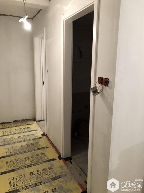 商品房进户门一侧没法安装门套是质量问题吗？（入户门设计不合理）