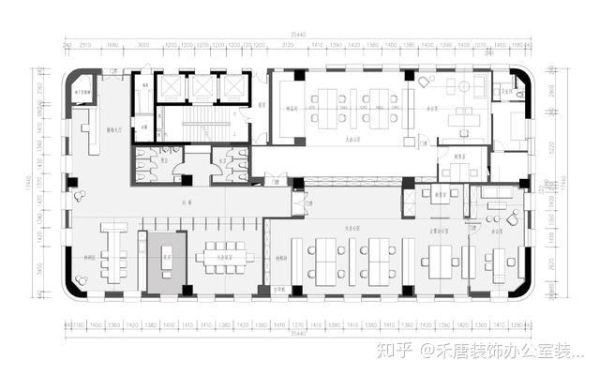 跪求一套500平米办公空间的平面图？（设计公司办公平面图设计）