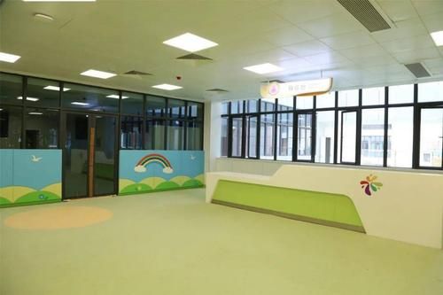 妇幼保健院标识元素？（妇幼保健院室内设计要点）