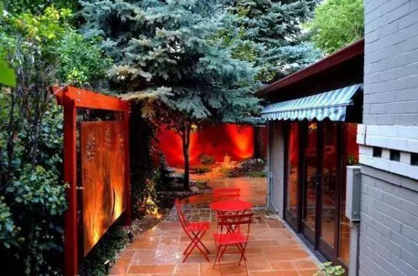 按照法律法规来规划的话，花台属于建筑物吗?就是放在自家庭院里的小花台？（院子里花台设计图片）