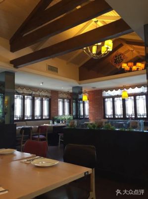 丽江特色小吃店排行榜？（丽江特色餐厅设计公司）