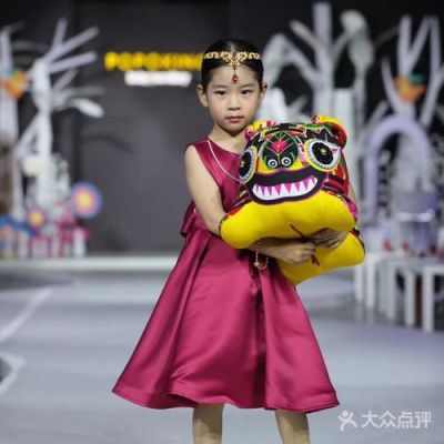 武汉火石星时尚学院怎么样？（武汉时尚艺术设计）